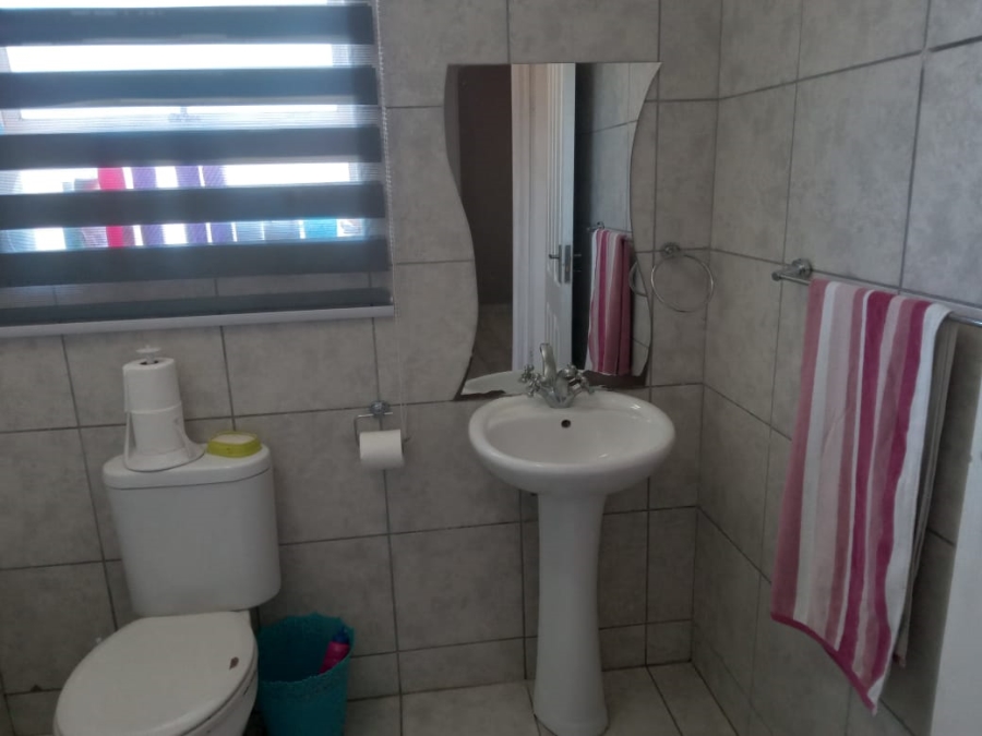 2 Bedroom Property for Sale in Thomas Gamble Eastern Cape